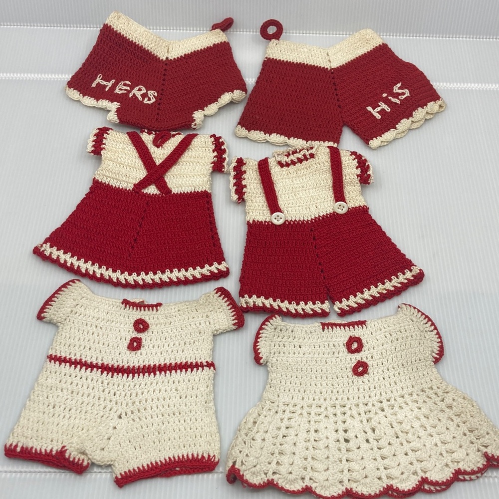 Vintage Crochet "His & Hers" Hot Pads / Pot Holders - Set of 6, Red & Cream